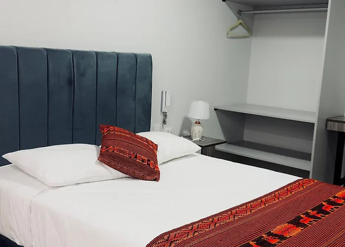 Hotel Cusichay 3*